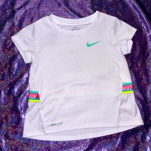 Girls Nike Shirt